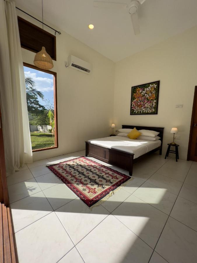 Villa Meranti - Spacious Private Pool Villa Pantai Cenang  Exterior photo